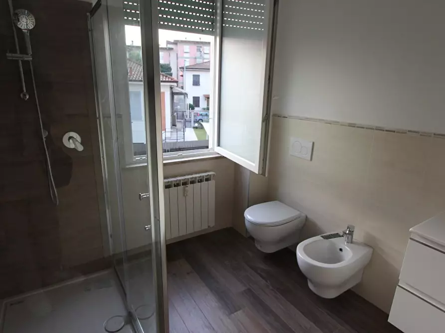 Immagine 6 di Appartamento in vendita  a La Spezia