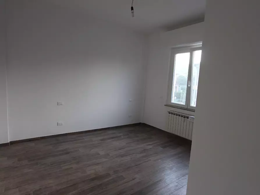 Immagine 9 di Appartamento in vendita  a La Spezia