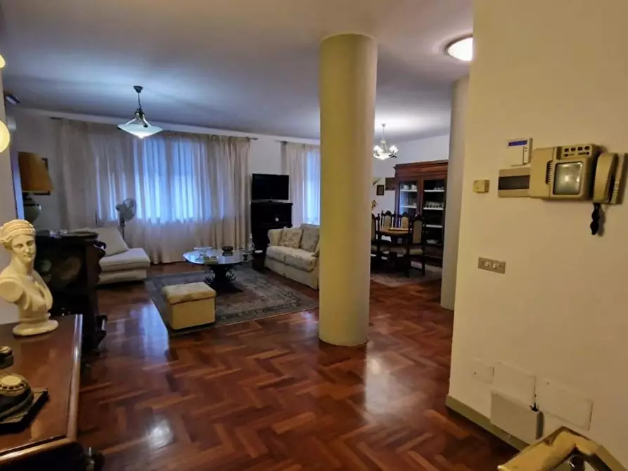 Immagine 2 di Appartamento in vendita  a Santa Croce Sull'arno