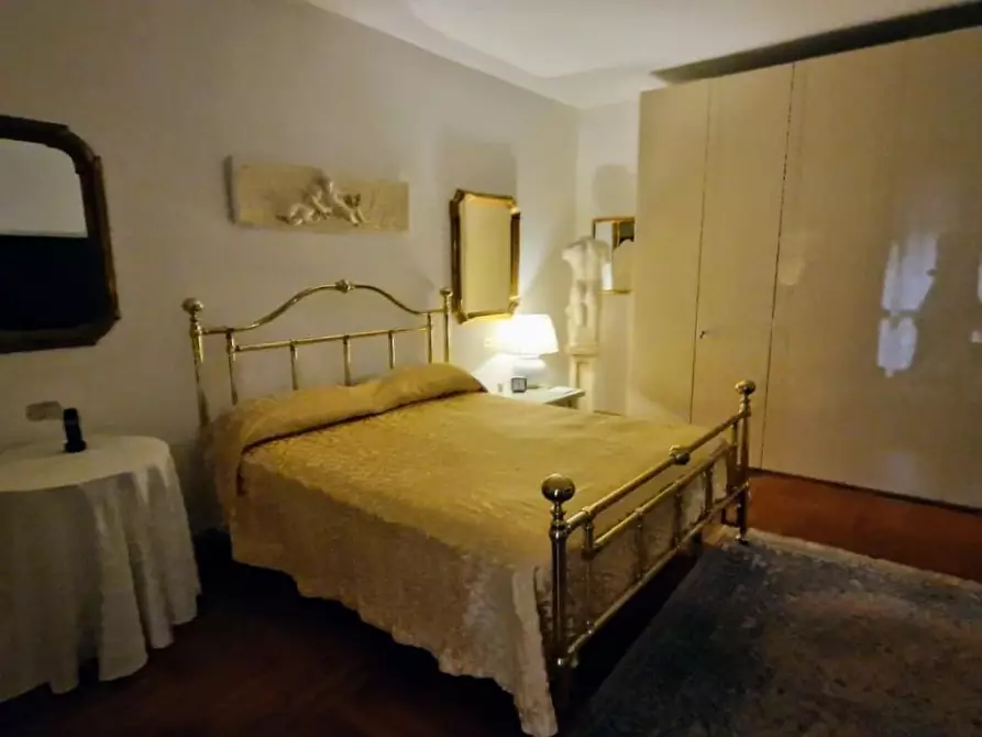 Immagine 12 di Appartamento in vendita  a Santa Croce Sull'arno