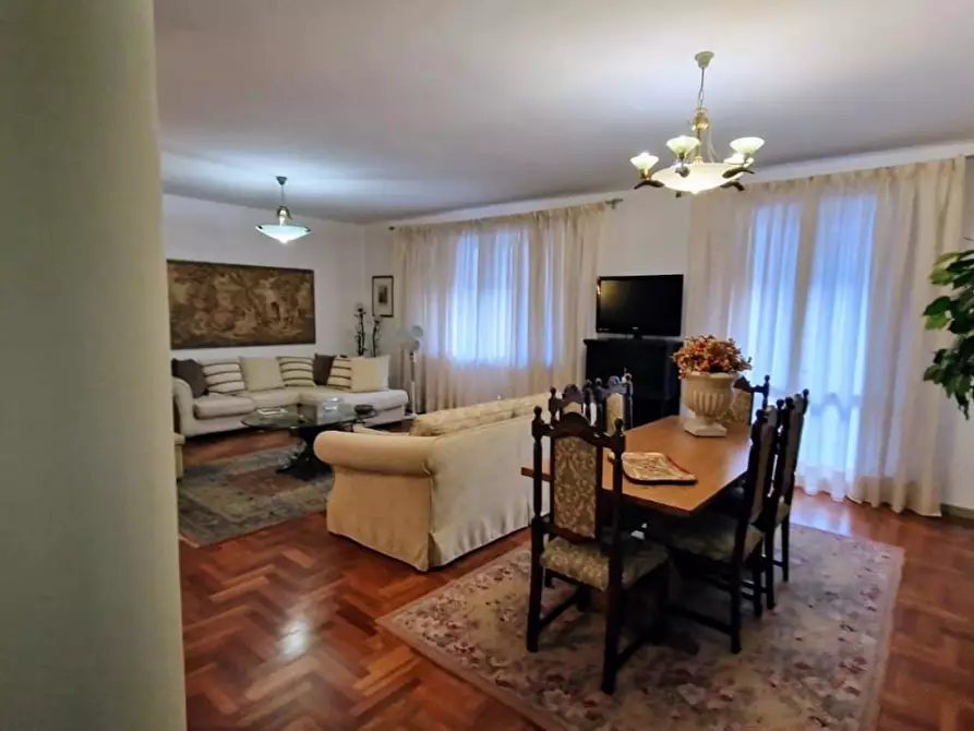 Immagine 3 di Appartamento in vendita  a Santa Croce Sull'arno