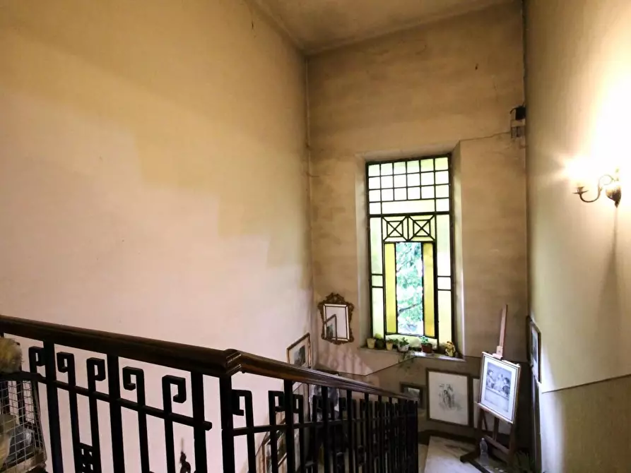 Immagine 33 di Villa in vendita  a Lucca