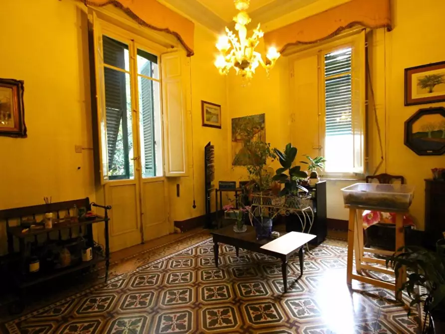 Immagine 23 di Villa in vendita  a Lucca