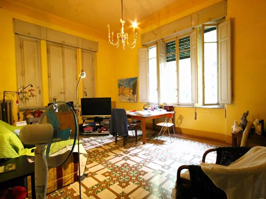 Immagine 26 di Villa in vendita  a Lucca