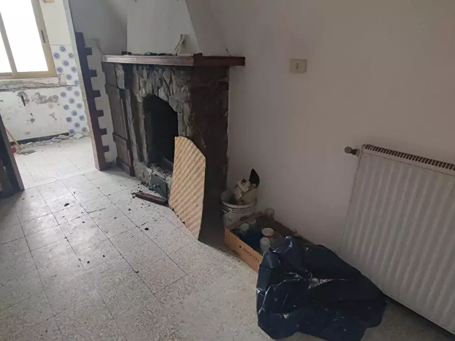 Immagine 11 di Appartamento in vendita  a Massa