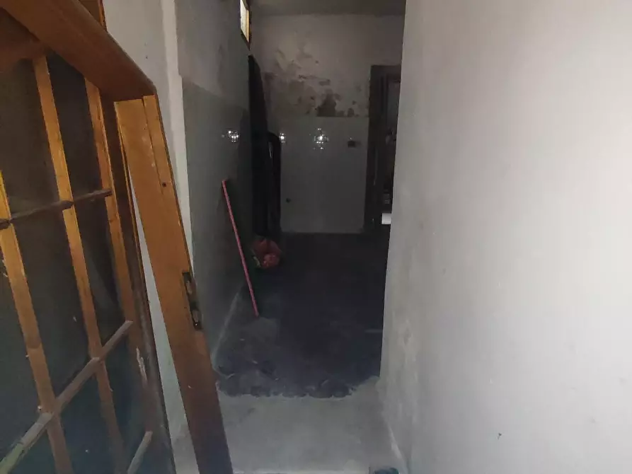 Immagine 3 di Appartamento in vendita  a Massa