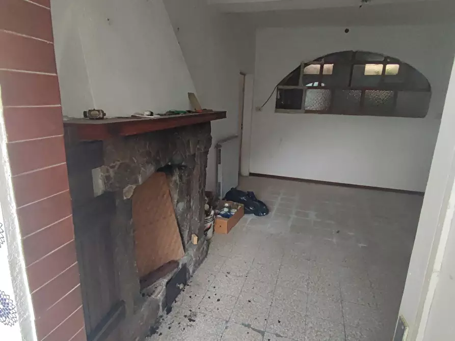 Immagine 6 di Appartamento in vendita  a Massa