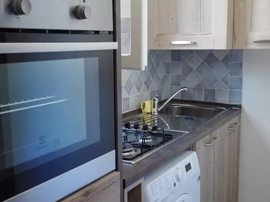 Immagine 4 di Appartamento in vendita  a Siena