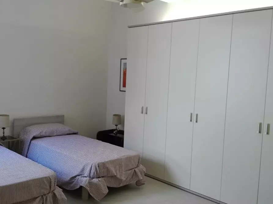 Immagine 7 di Appartamento in vendita  a Siena