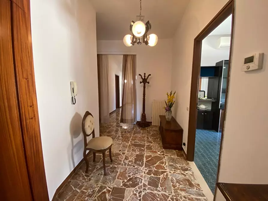 Immagine 11 di Appartamento in vendita  a Castelfiorentino