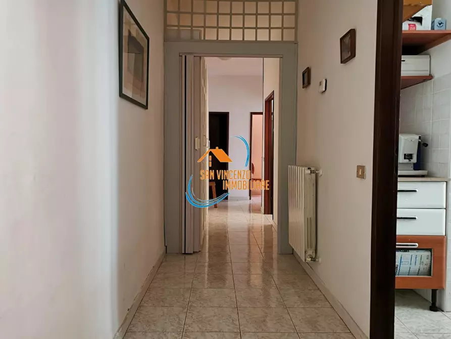 Immagine 6 di Appartamento in vendita  a San Vincenzo