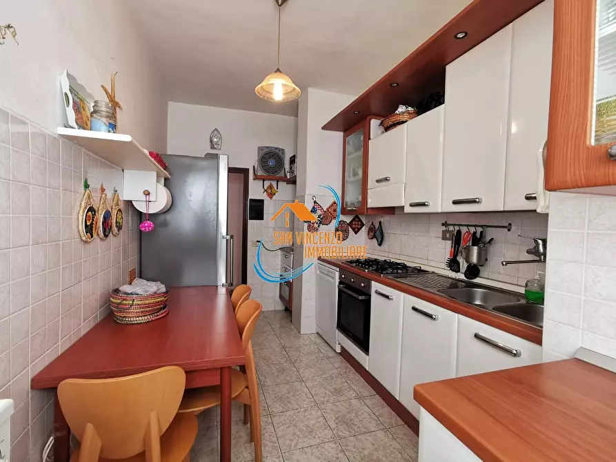 Immagine 5 di Appartamento in vendita  a San Vincenzo
