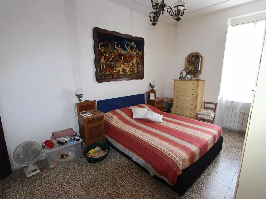 Immagine 9 di Appartamento in vendita  a Sarzana