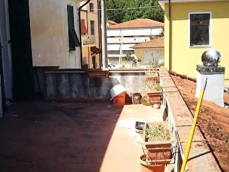 Immagine 10 di Appartamento in vendita  a Sarzana