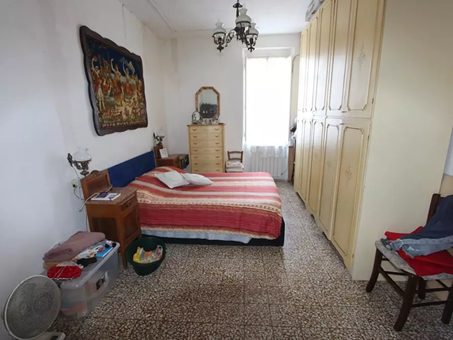 Immagine 8 di Appartamento in vendita  a Sarzana