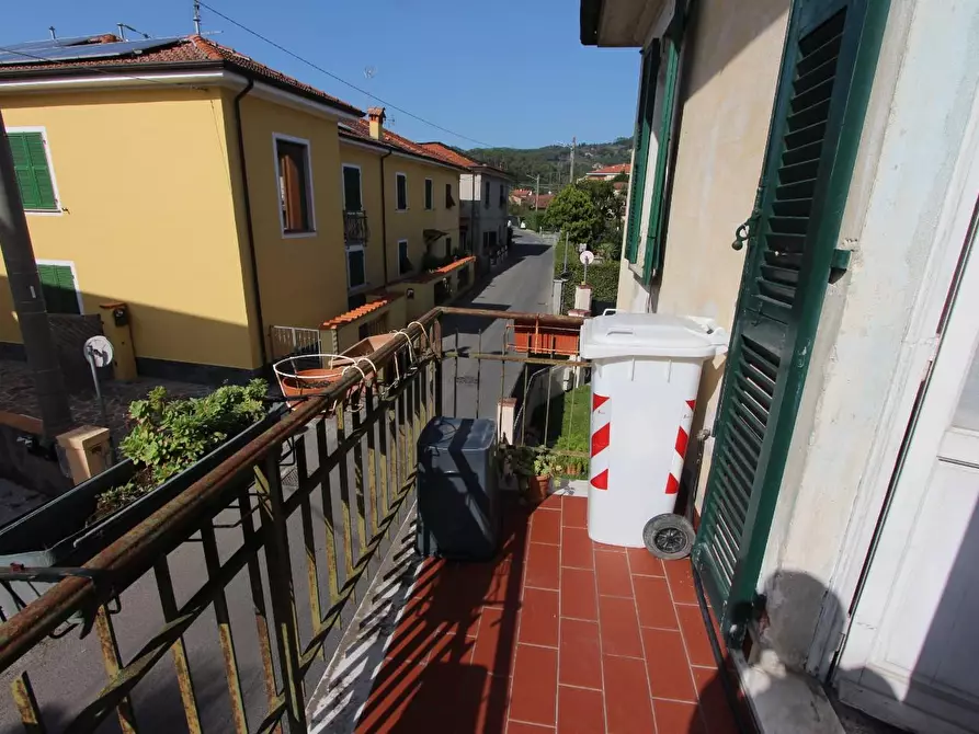 Immagine 7 di Appartamento in vendita  a Sarzana