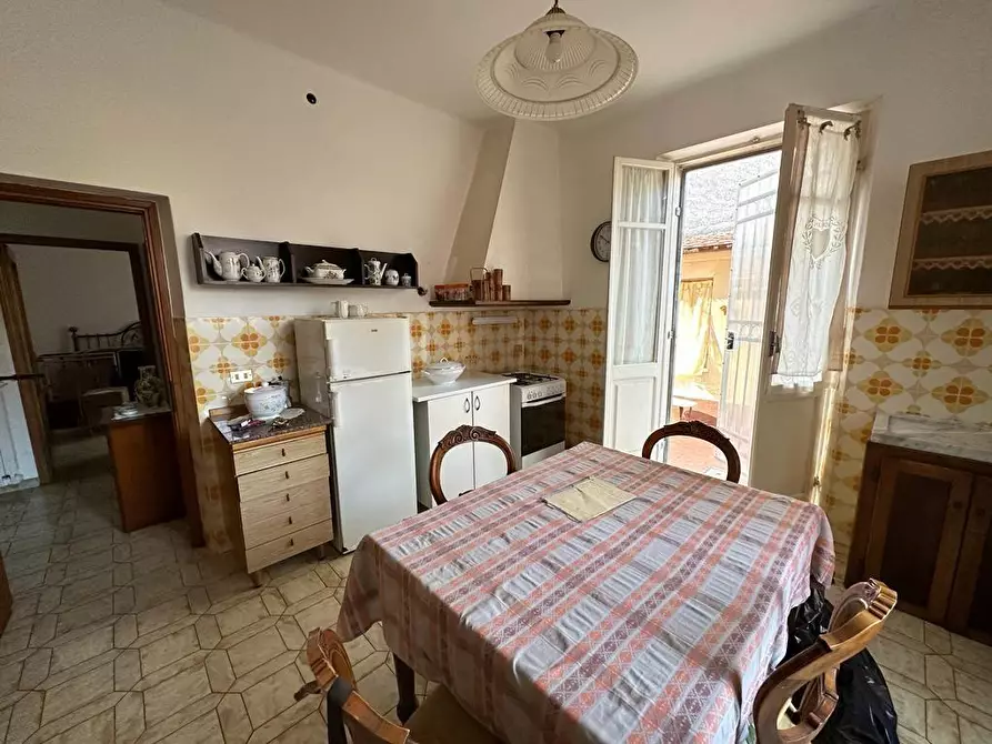 Immagine 19 di Porzione di casa in vendita  a Ameglia