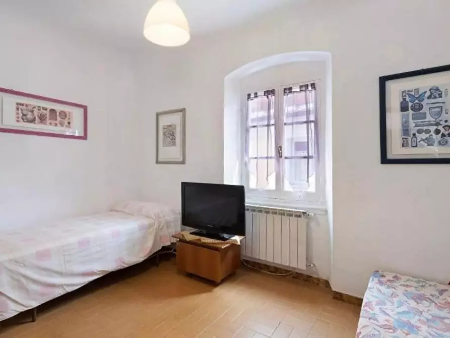 Immagine 14 di Appartamento in vendita  a Lerici