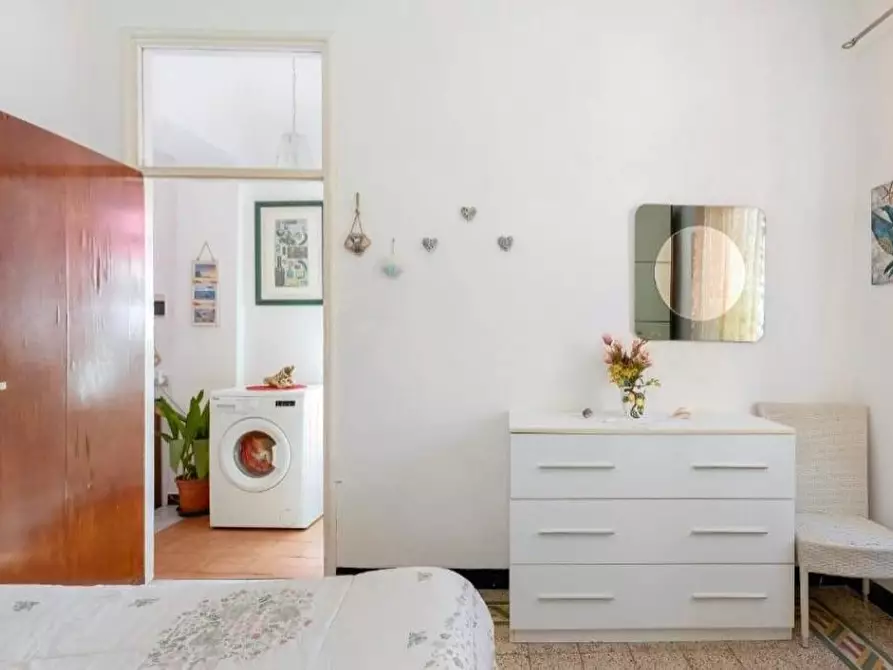 Immagine 19 di Appartamento in vendita  a Lerici