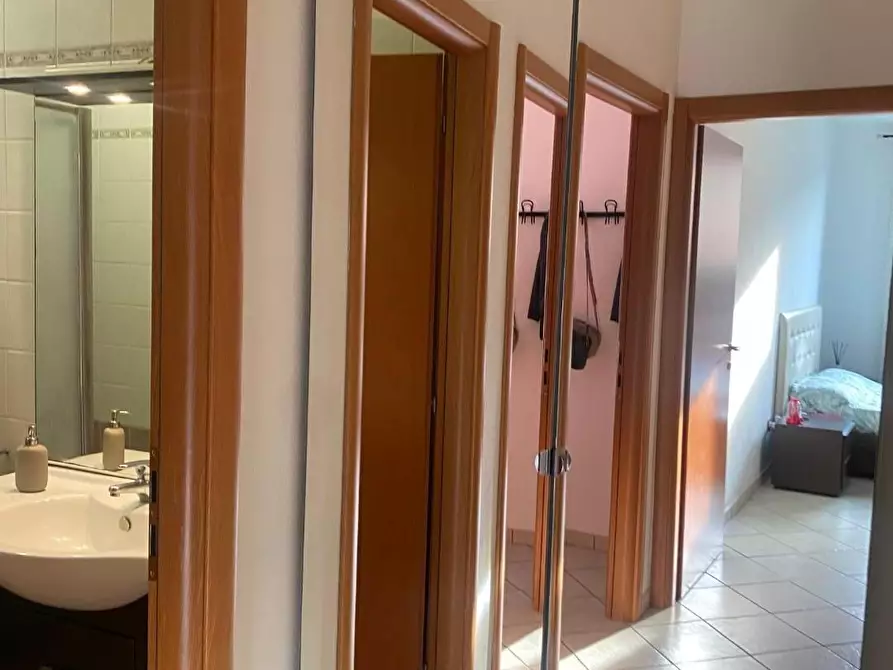 Immagine 11 di Appartamento in vendita  a Empoli