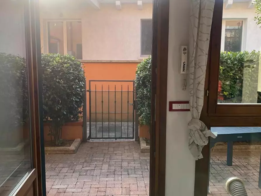 Immagine 9 di Appartamento in vendita  a Empoli