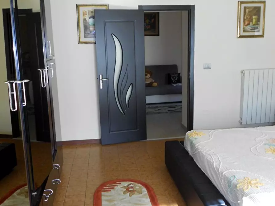 Immagine 36 di Casa indipendente in vendita  a Montignoso