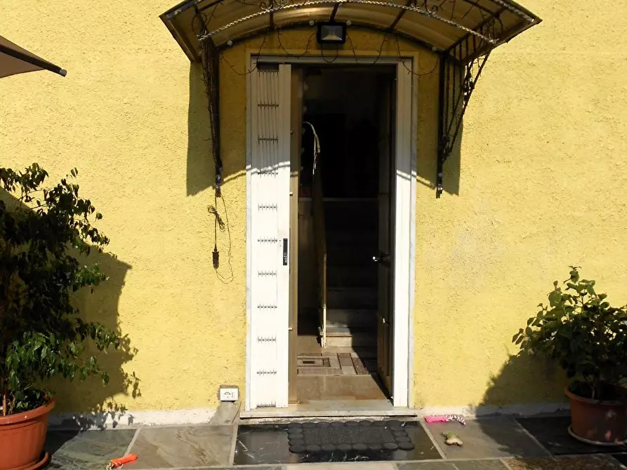 Immagine 7 di Casa indipendente in vendita  a Montignoso