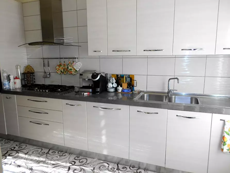 Immagine 10 di Casa indipendente in vendita  a Montignoso