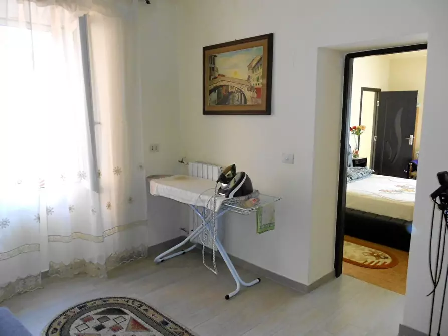 Immagine 37 di Casa indipendente in vendita  a Montignoso