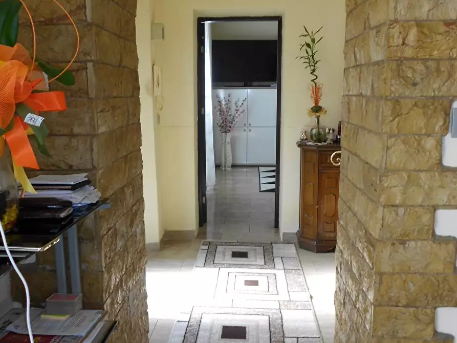 Immagine 13 di Casa indipendente in vendita  a Montignoso