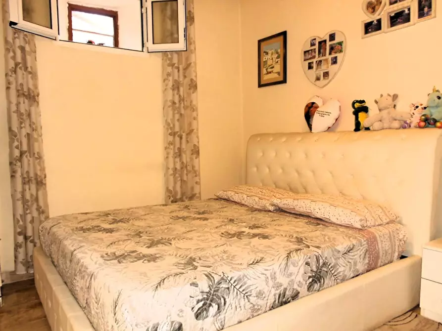 Immagine 18 di Casa indipendente in vendita  a Montignoso