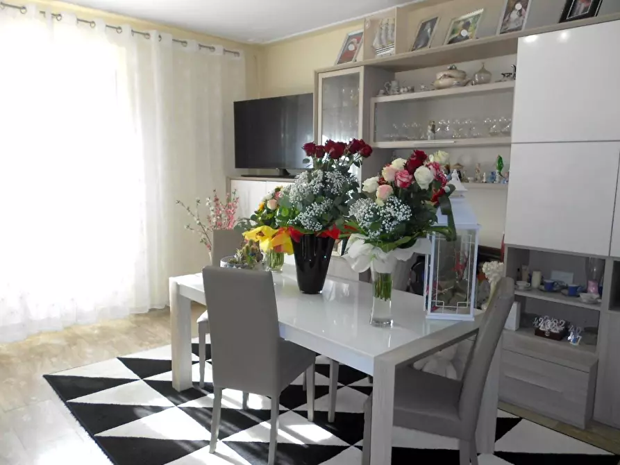 Immagine 41 di Casa indipendente in vendita  a Montignoso