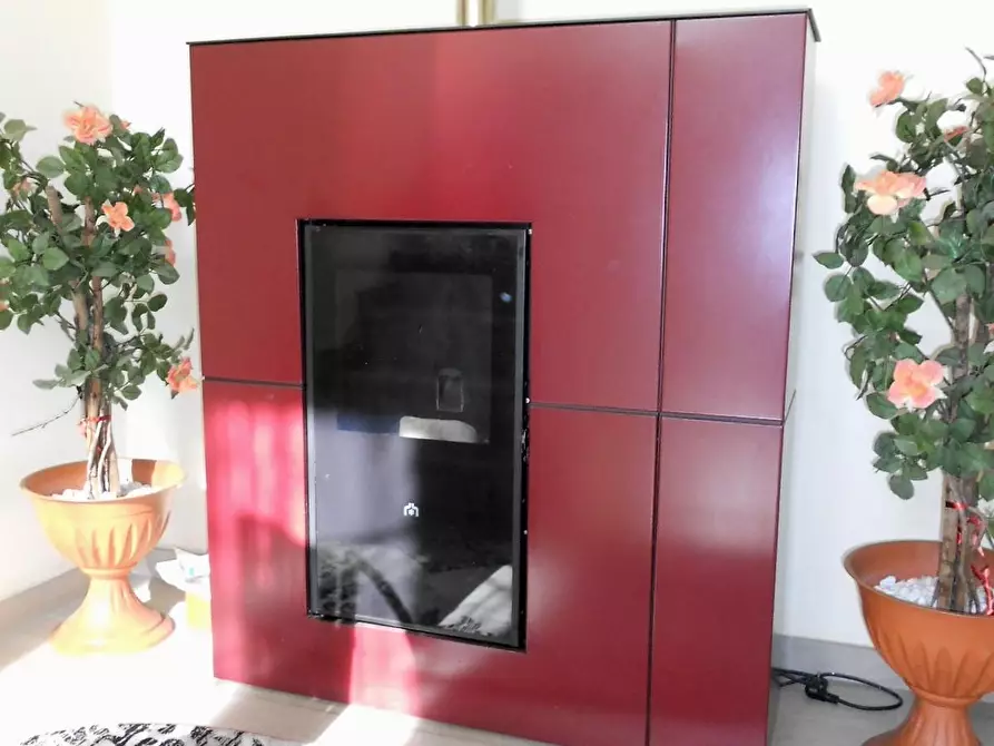 Immagine 39 di Casa indipendente in vendita  a Montignoso