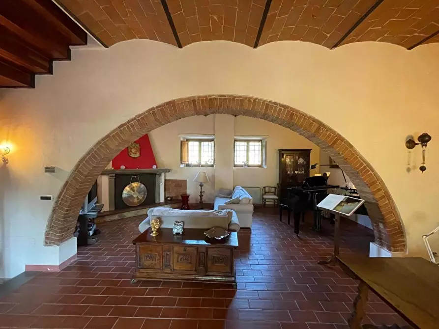 Immagine 8 di Rustico / casale in vendita  a San Giuliano Terme