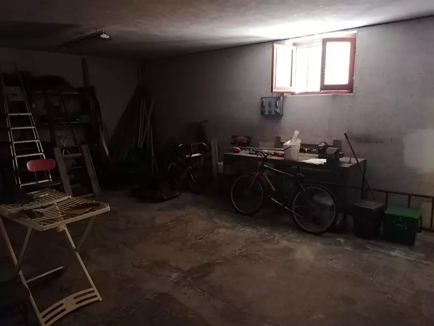 Immagine 27 di Casa indipendente in vendita  a Carrara