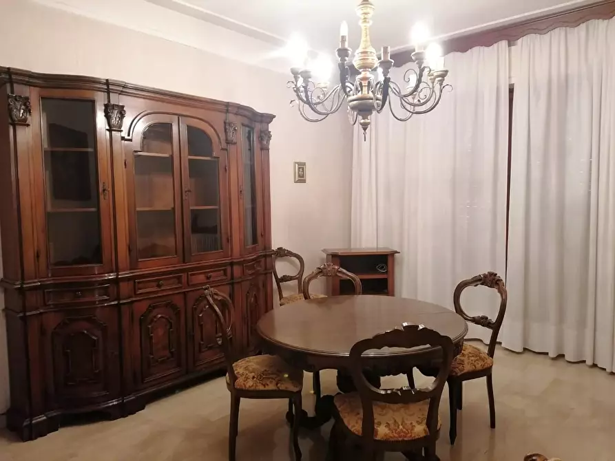 Immagine 34 di Casa indipendente in vendita  a Carrara