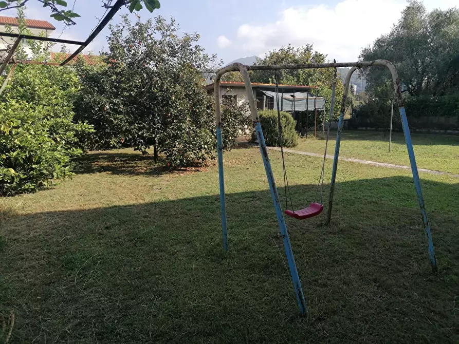 Immagine 6 di Casa indipendente in vendita  a Carrara