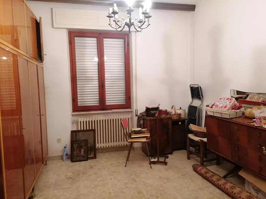 Immagine 11 di Casa indipendente in vendita  a Carrara