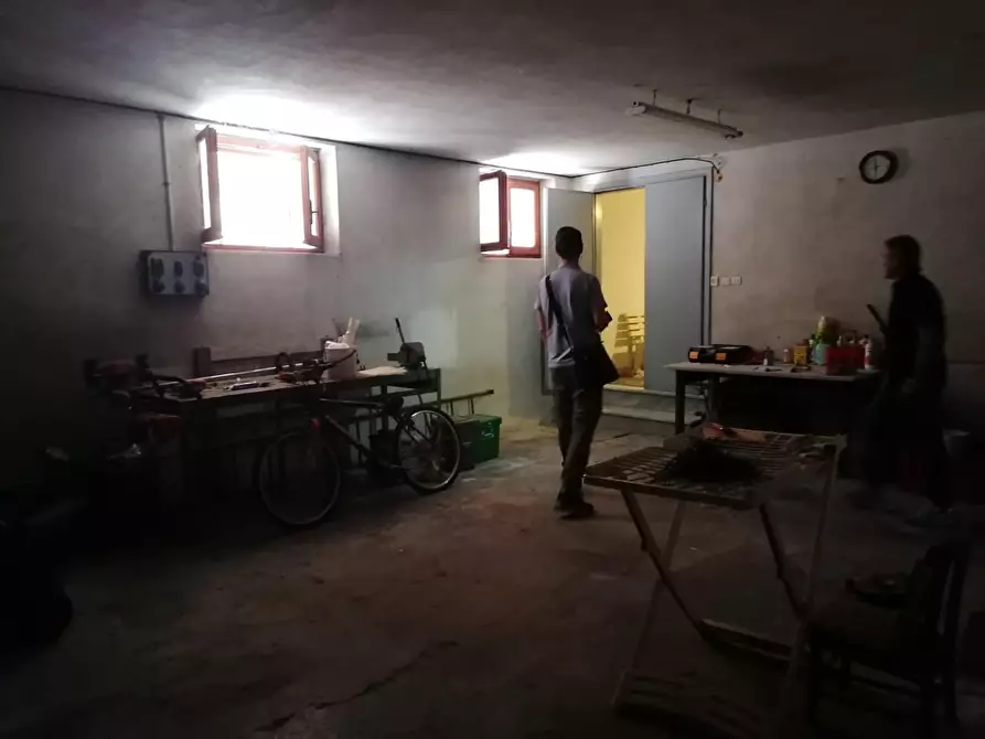 Immagine 26 di Casa indipendente in vendita  a Carrara