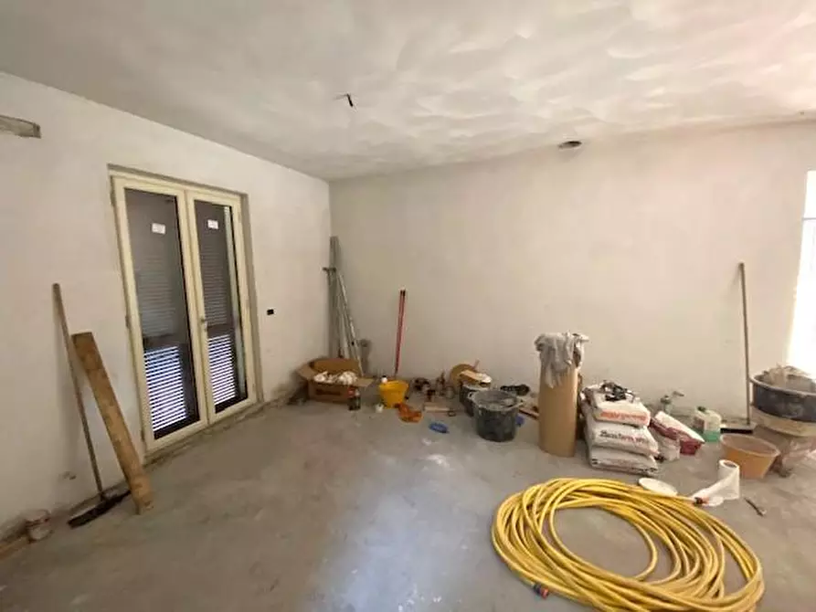 Immagine 8 di Casa bifamiliare in vendita  a Capannori