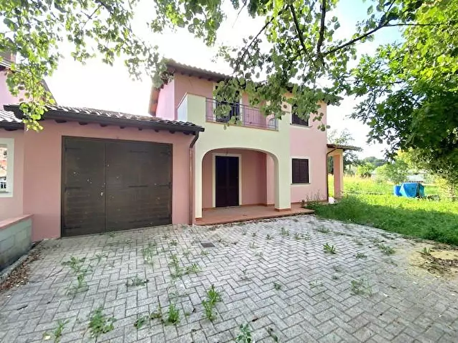 Immagine 18 di Casa bifamiliare in vendita  a Capannori