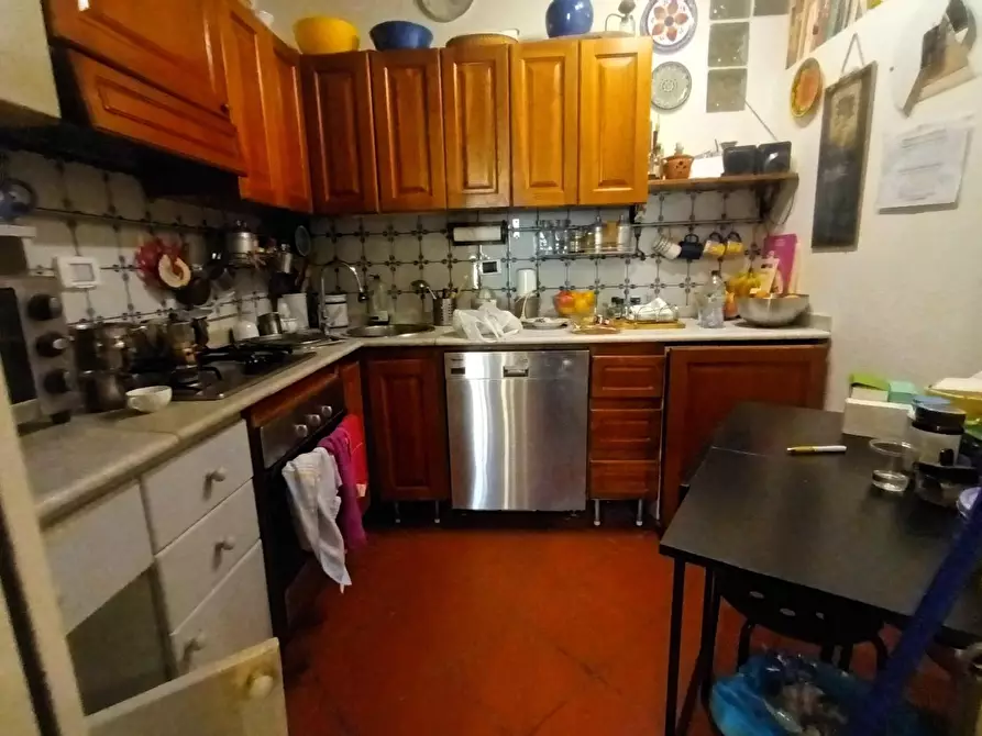 Immagine 7 di Appartamento in vendita  a Lucca