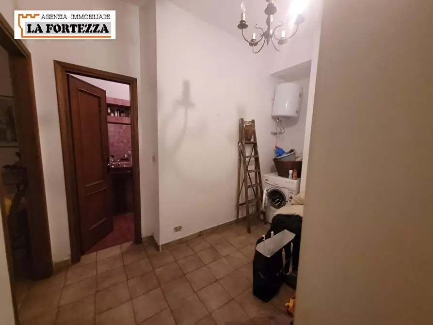 Immagine 6 di Rustico / casale in vendita  a San Giuliano Terme