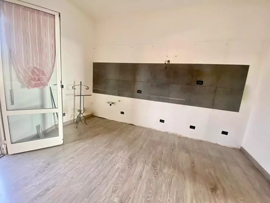 Immagine 6 di Appartamento in vendita  a Massa