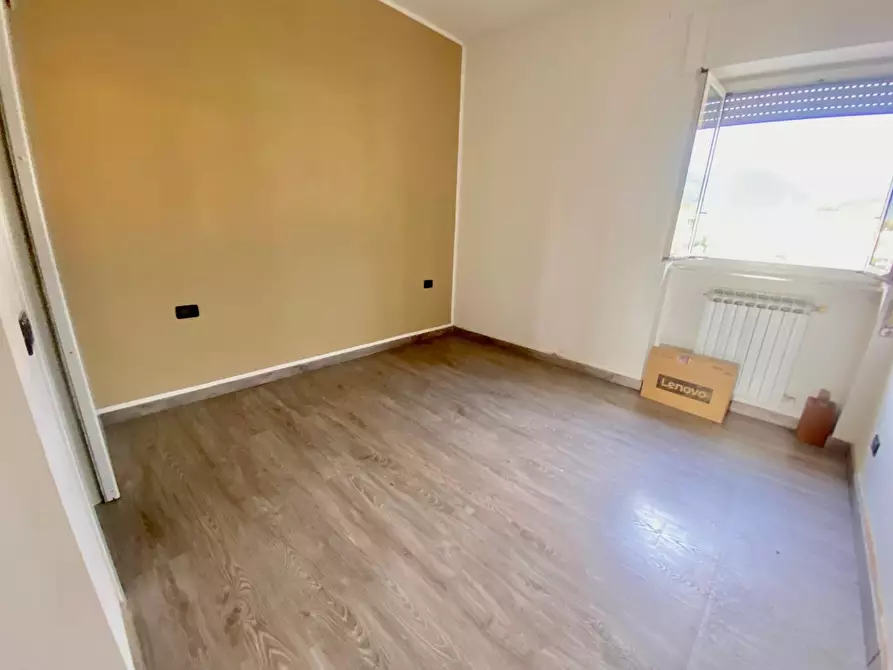 Immagine 12 di Appartamento in vendita  a Massa