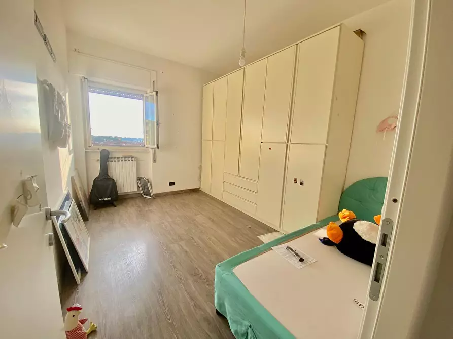 Immagine 19 di Appartamento in vendita  a Massa