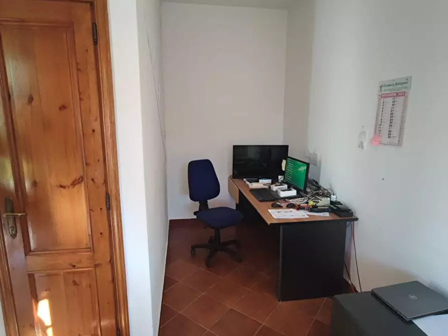 Immagine 11 di Casa bifamiliare in vendita  a Palaia