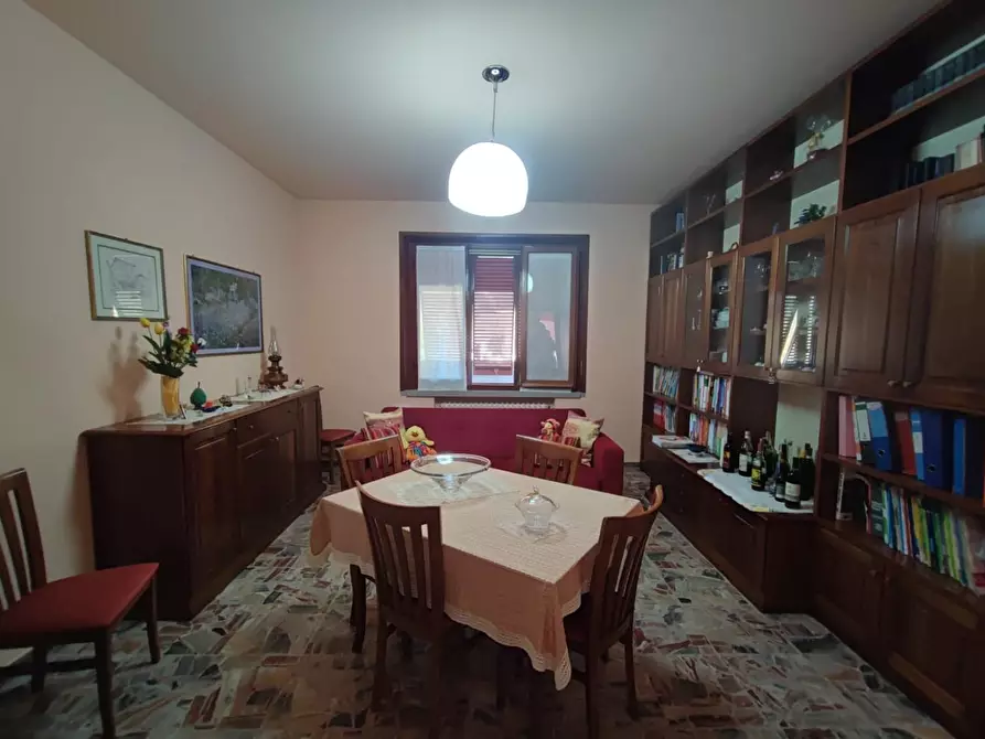 Immagine 1 di Casa bifamiliare in vendita  a Palaia