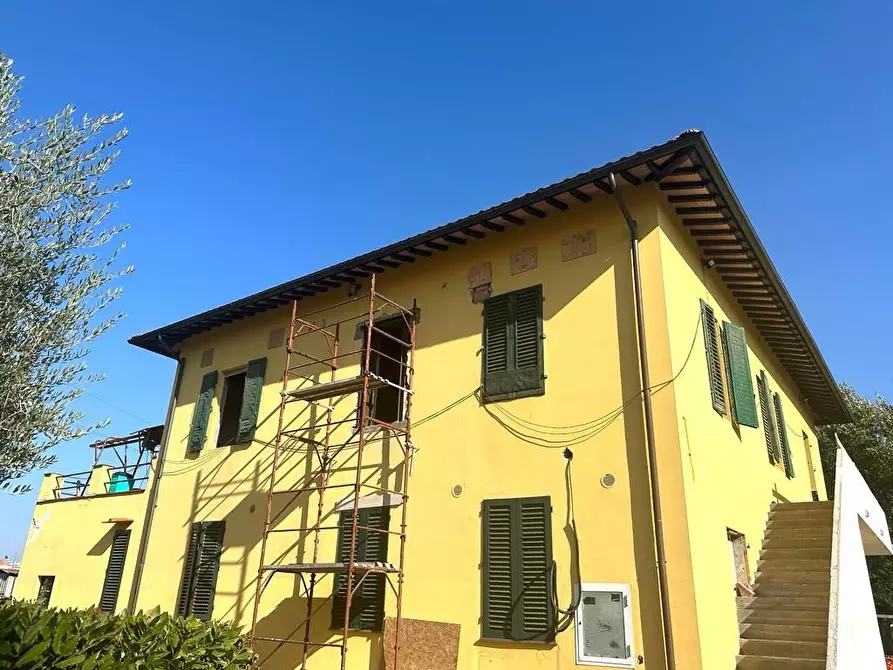Immagine 42 di Casa indipendente in vendita  a Empoli