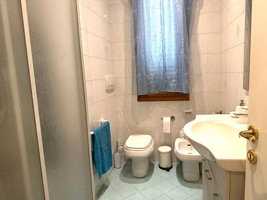 Immagine 13 di Casa indipendente in vendita  a Empoli